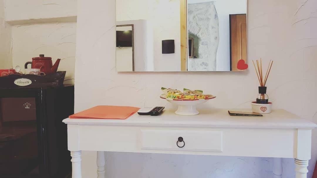 Perla Del Borgo Bed And Breakfast 圣卡泰里纳德洛约尼奥 外观 照片